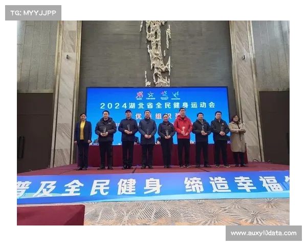 龙岗杯团体赛三小时即满额 草根赛事推动全民健身热潮 龙岗杯团体赛三小时即满额 草根赛事推动全民健身热潮